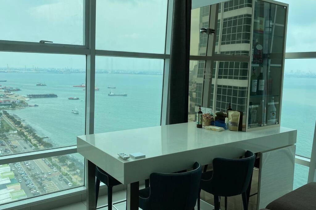 The Maritime Suite @ Panoramic Duplex 海景の家 Jelutong Εξωτερικό φωτογραφία