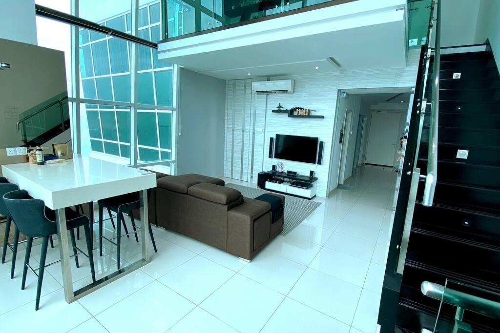 The Maritime Suite @ Panoramic Duplex 海景の家 Jelutong Εξωτερικό φωτογραφία